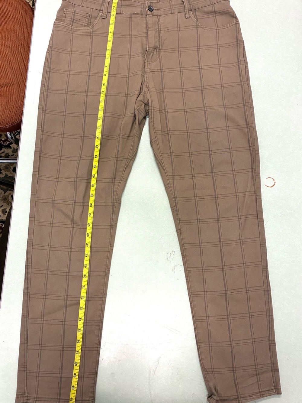 Men's Plaid Brown Pants/Khakis Size 38